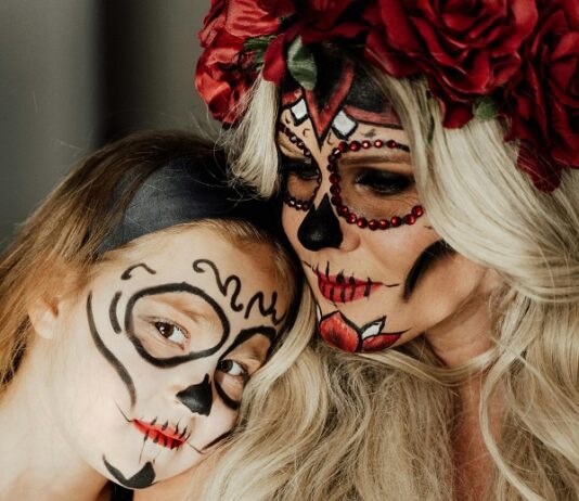 madre e hija en carnavales