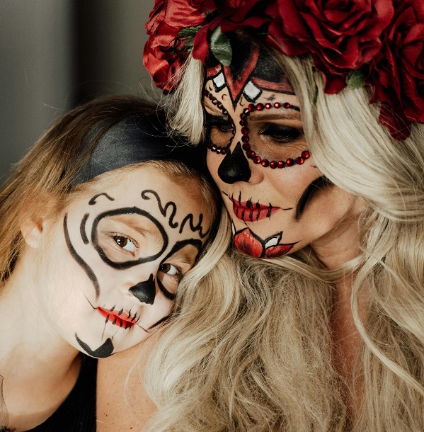 madre e hija en carnavales